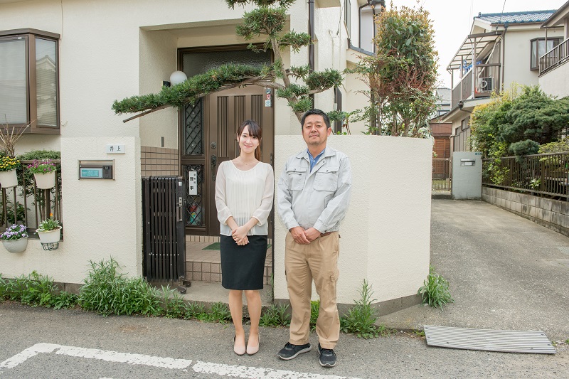 屋根葺き替え工事 瓦屋根から金属屋根へ 雨漏り修理 栃木県宇都宮市 S様 市の雨漏り修理 屋根工事 火災保険修繕対応なら 会社名